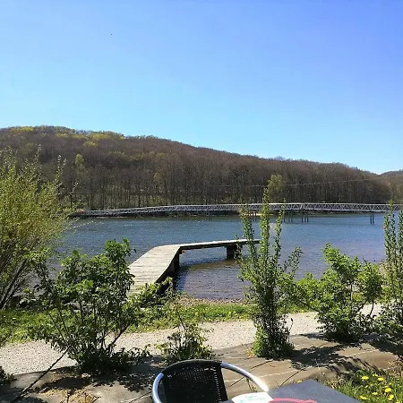 אתר קמפינג Camping Les Cantarelles *