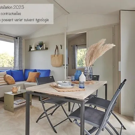 אתר קמפינג Camping Les Cantarelles