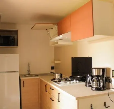 Camping Les Cantarelles Alrance